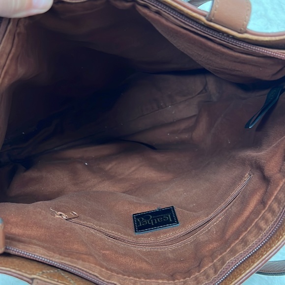 Leather Co. by Liz Claiborne‎ Brown Leather Tote - Picture 5 of 11